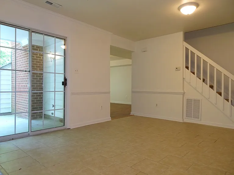 118H Chippenham Dr — Photo 6