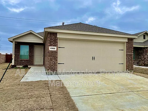 6905 Adderly Rd Photo 1