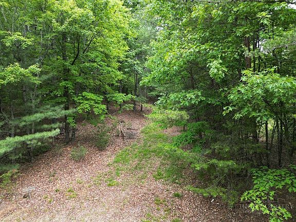 2nd image of 22 Elk Ridge Road