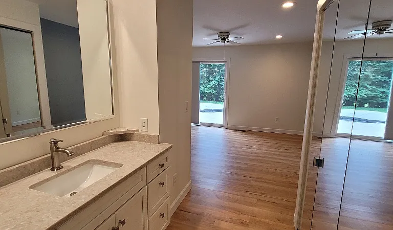 16067 Kirkshire Ave — Photo 32