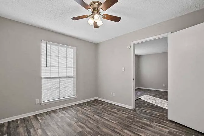 Sage Creek Apartments — Photo 34