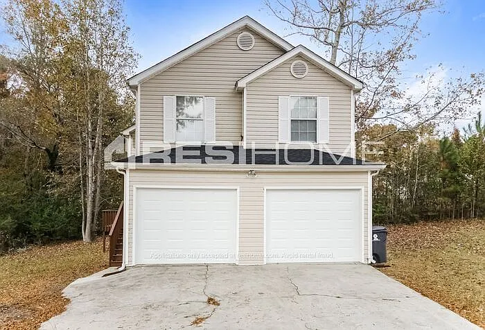 1368 Camrose Ct