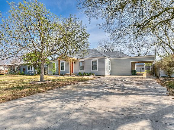4th image of 2205 Live Oak St