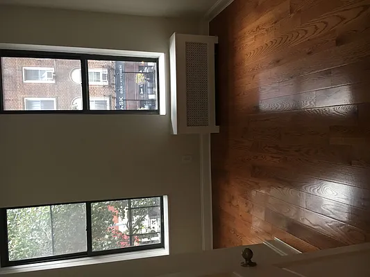 Rented by Avi Realty Manhattan | media 25