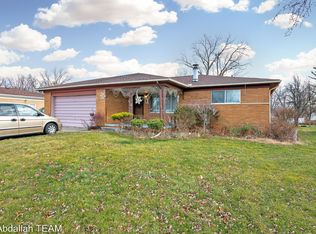 25492 Curie Ave, Warren, MI 48091