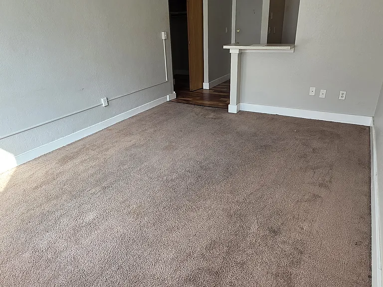 7th Place Apartments — Photo 65