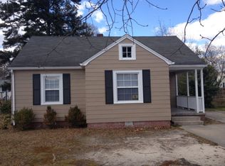122 S Fairview Cir, Tarboro, NC 27886