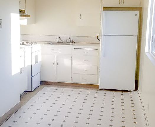 4th image of 570 19th St #5