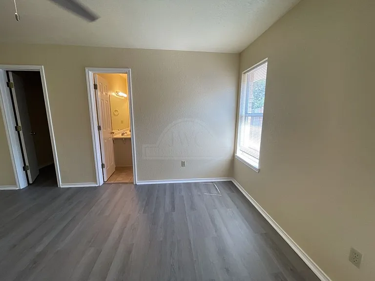 2005 Agate Dr — Photo 19