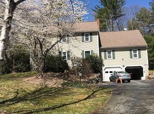 35 Juniper Dr, Amherst, NH 03031