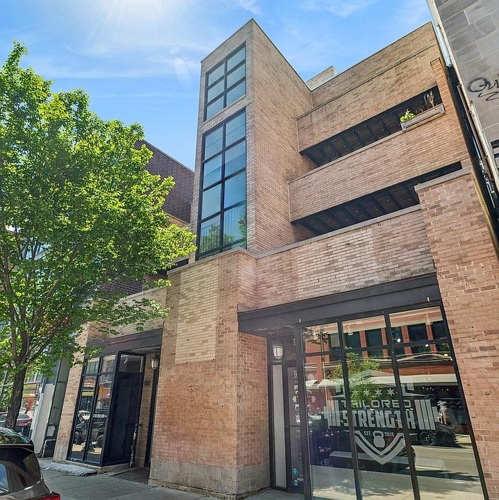 1st image of 1454 N Milwaukee Ave APT 2S