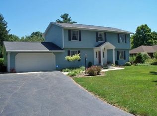 1108 N Lake Shore Dr, Culver, IN 46511