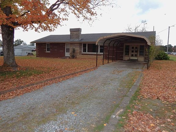 2nd image of 725 Radio Rd