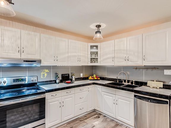 4th image of 6412 W Monterosa St