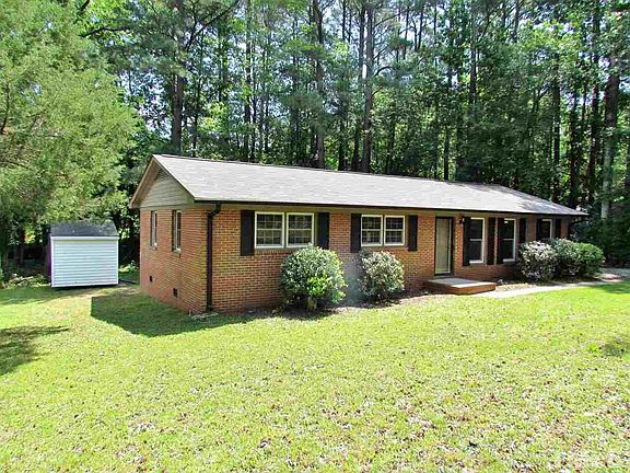 3rd image of 2620 Barwick Dr