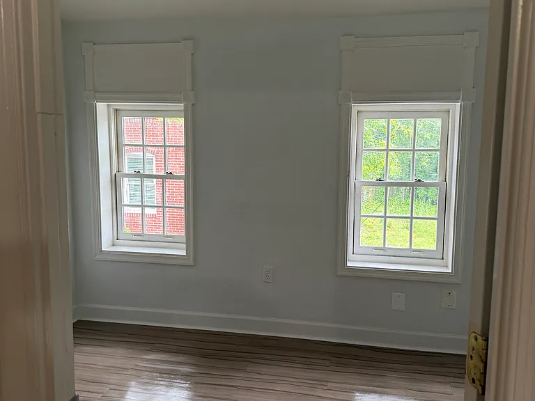 1011 Boyd St #HOLLINS MARKET — Photo 6