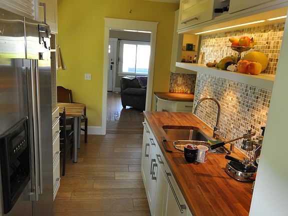 Kitchen - photo 1