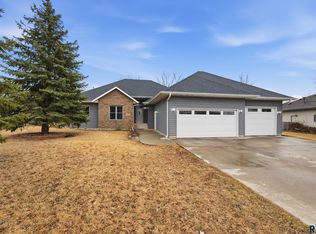 7505 W 15th St, Sioux Falls, SD 57106