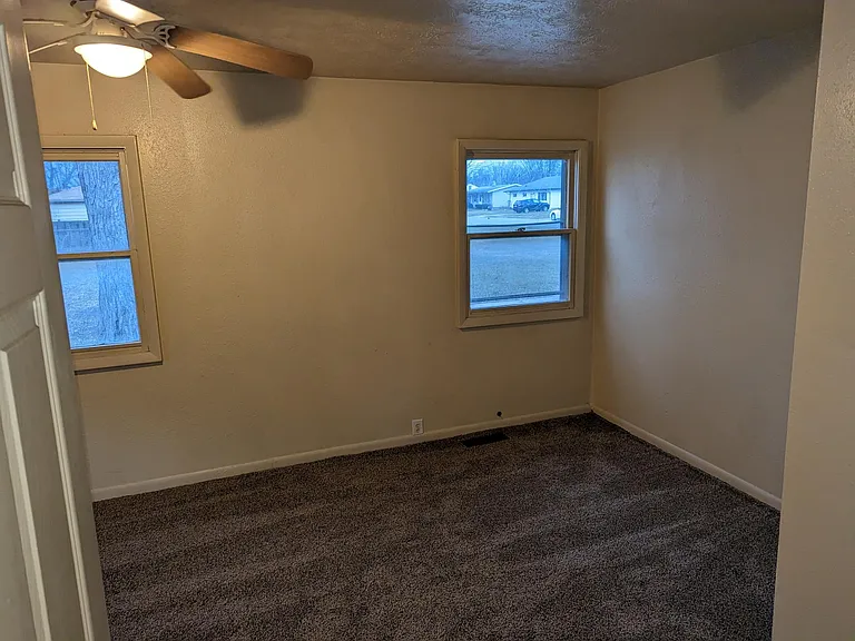 312 Mohawk St — Photo 25
