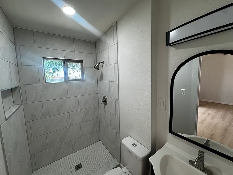 5102 Beals Dr — Photo 17