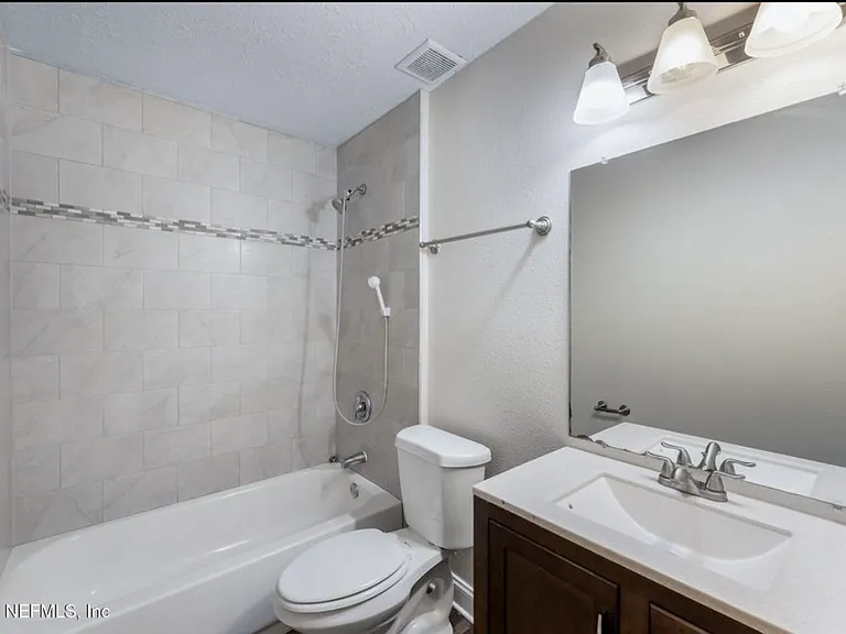 4822 Kingsbury St #1 — Photo 3