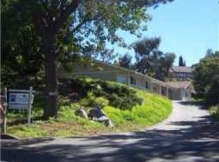 1104 Collinswood Ln, Vista, CA 92081
