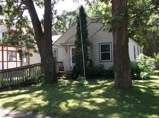 609 9th St NW, Austin, MN 55912