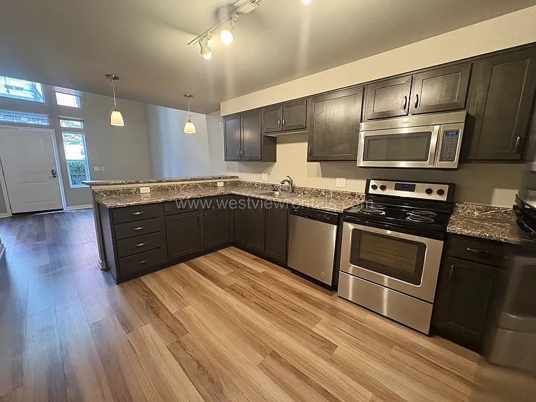 1010 Railroad Ave — Photo 98