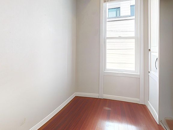 5th image of 315 Silver St #2