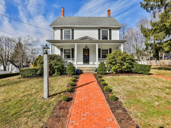 198 Linden Street, Manchester, NH 03104