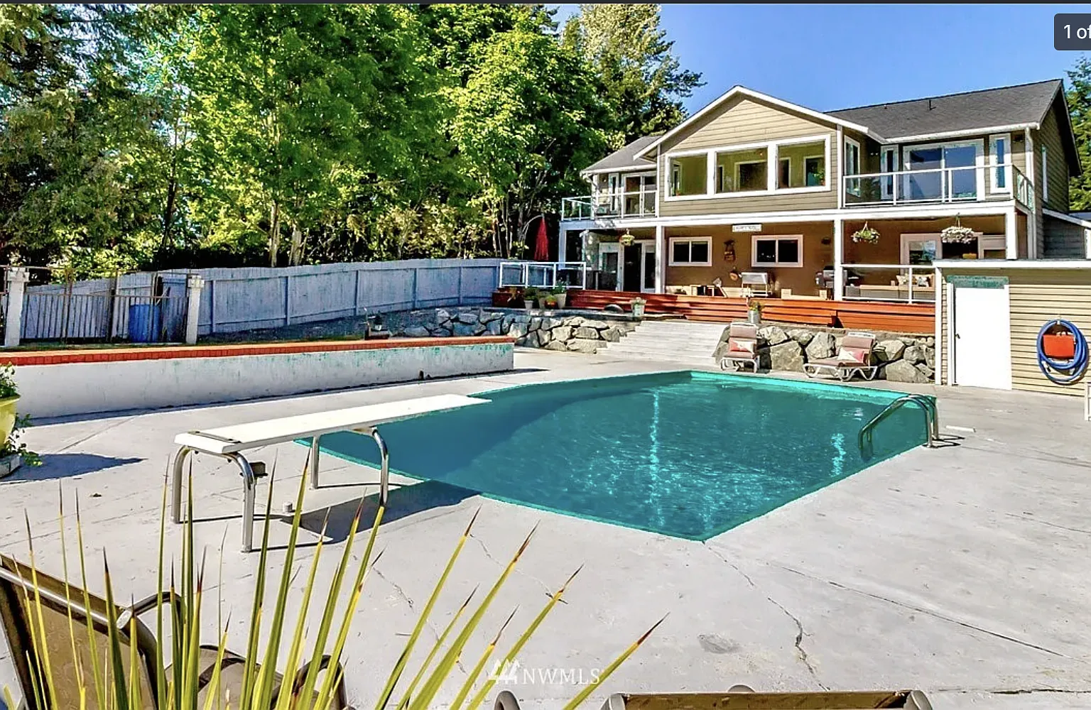1 bed, 3150 sqft, $1,400 — Photo 1