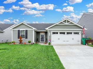 3131 E Maygrove Dr, Danville, IN 46122