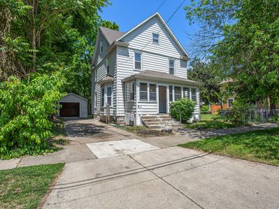 911 Alexander St SE, Grand Rapids, MI, 49507