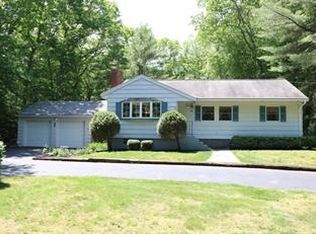 50 Old Meeting House Ln, Norwell, MA 02061