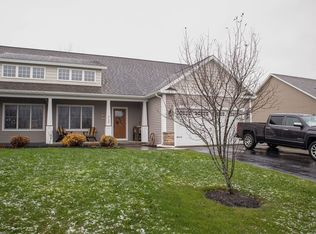 313 1st St, Canastota, NY 13032