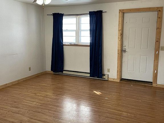 5th image of 1255 Washington Ave