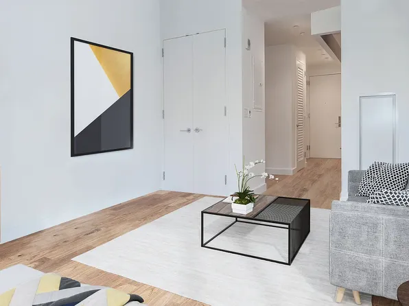 225 E 39th St, New York, NY