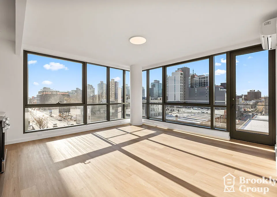 556 Baltic St #508