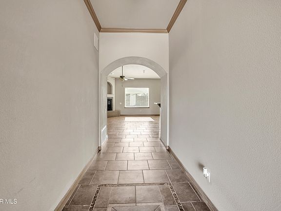 4th image of 11136 Redstone Cove Dr #D