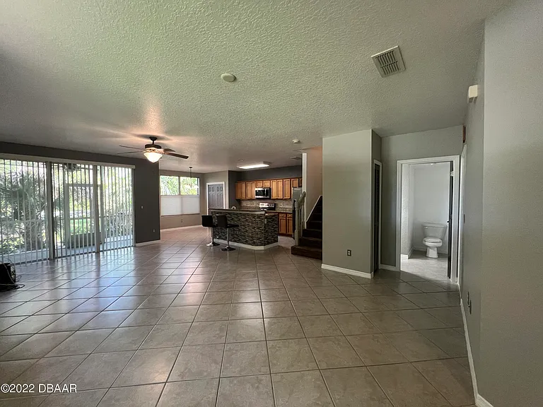 100 Grey Widgeon Ct — Photo 2