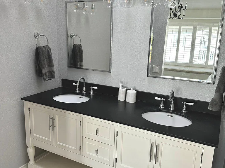 117 E Wilson St #B — Photo 17