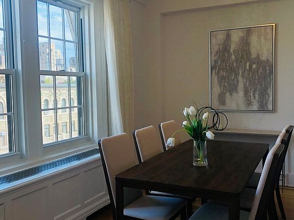 4th image of 617 W End Ave #15A