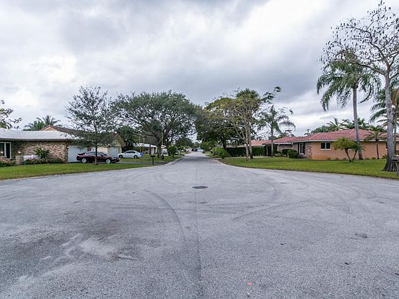 2nd image of 8148 NW 6th St