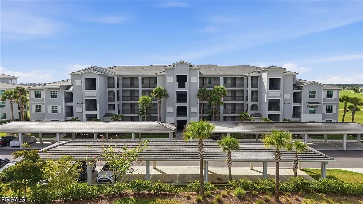 2 bed, 2.0 bath, 1198 sqft, $6,000 — Photo 1