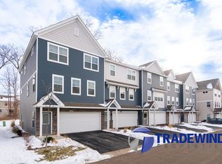 9642 Olive Ln N, Maple Grove, MN 55311