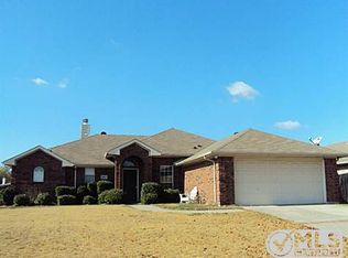 3801 Inwood Ct, Denton, TX 76208
