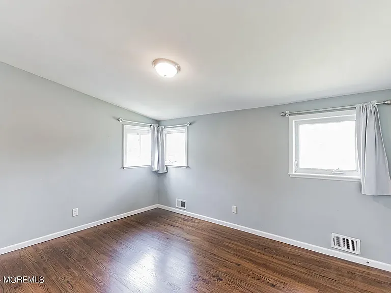 456 Brook Forest Dr — Photo 7