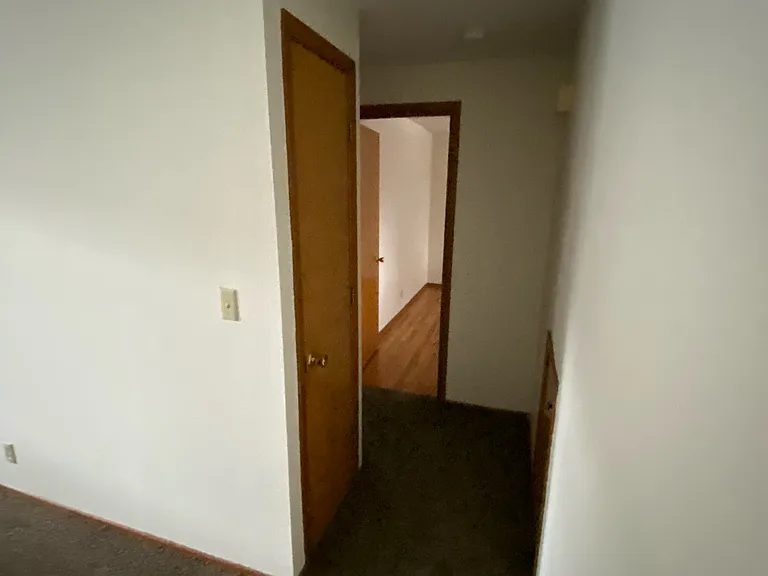 1347 Fir St S — Photo 12