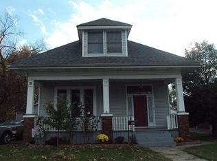 859 E Riverside Dr, Evansville, IN 47713