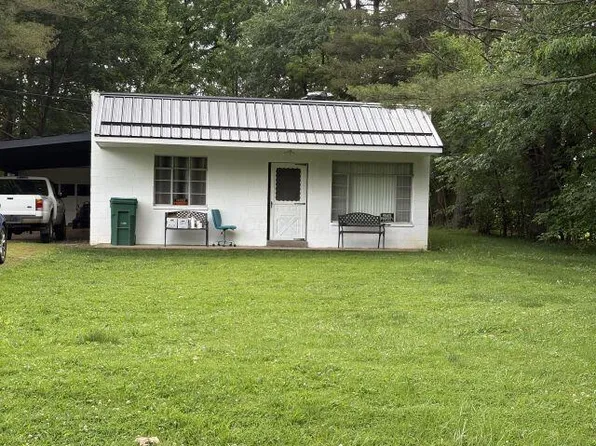 6730 McCoppin Mill Rd #53, Hillsboro, OH 45133